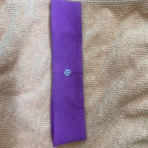 Light purple lululemon headband
